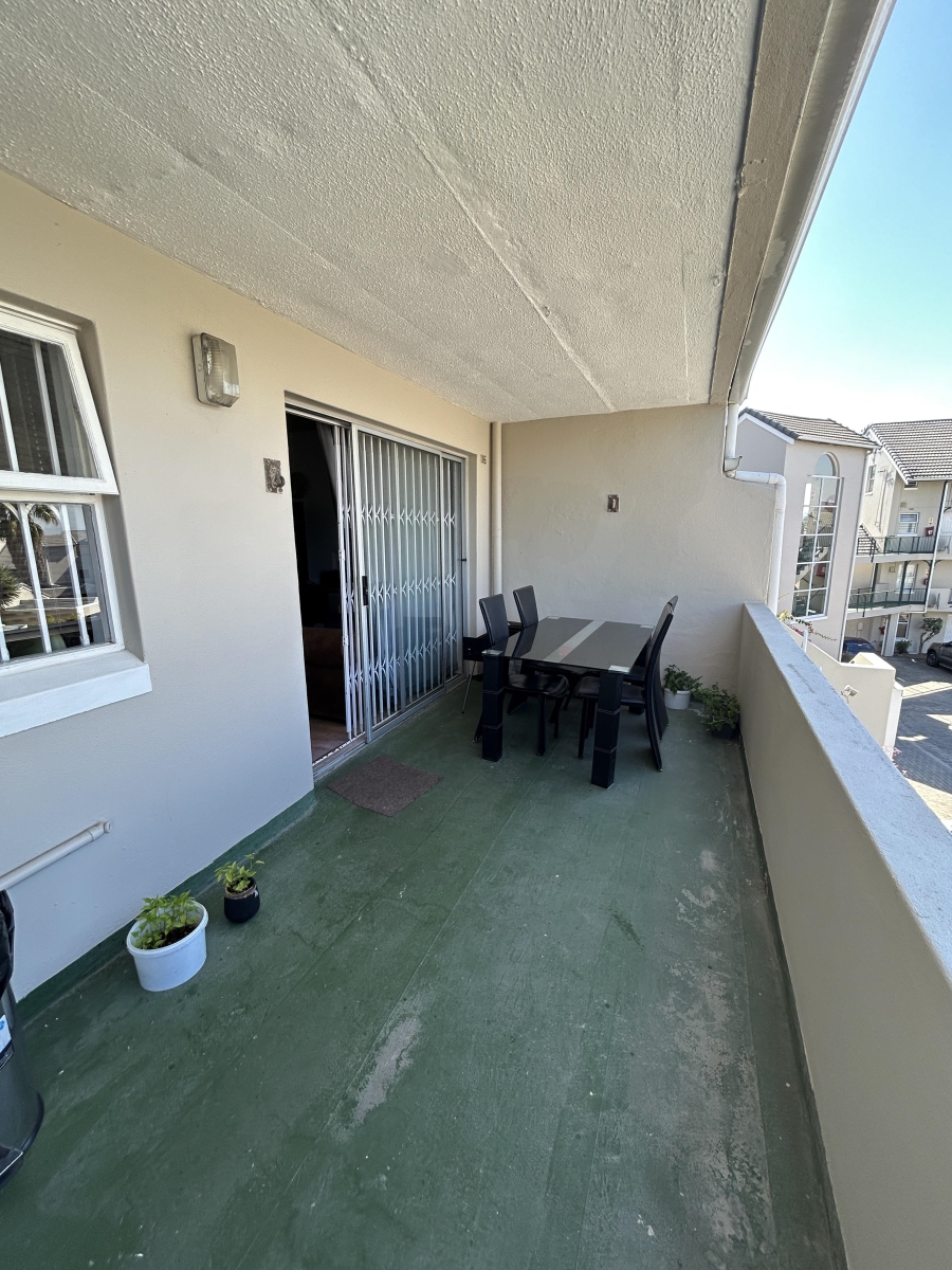 2 Bedroom Property for Sale in Durbanville Western Cape